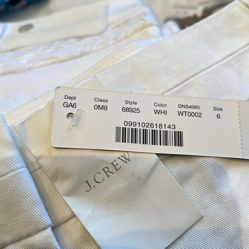 J. Crew White Chino Women's Shorts 100% Cotton Size 6 NWT Pristine Condition